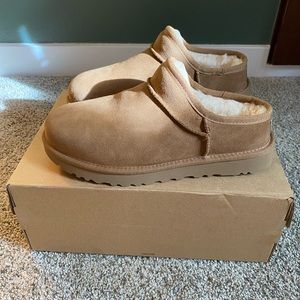 UGG Classic Slipper